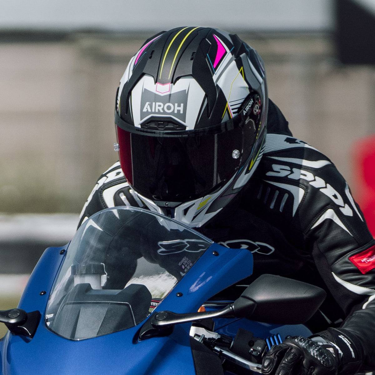 Airoh GP800 Full Face Motorcycle Motorbike Helmet - Must Multicolor ECE 2206