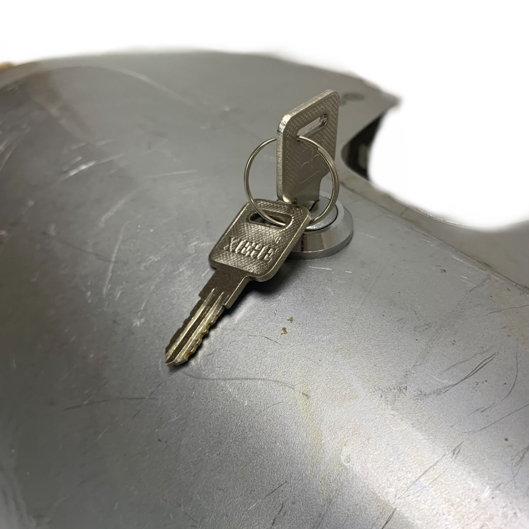 Vespa VBB/VBA Tool Box and Lid Assembly - Bare Metal