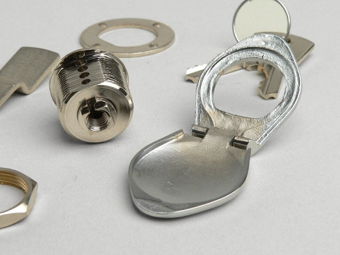 Lambretta C D E F Glove Box Lock - Casa Lambretta