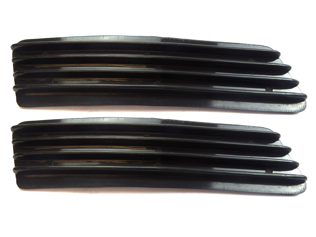 SIL Lambretta GP DL Side Panel Grill Black Pair - Excellent Quality