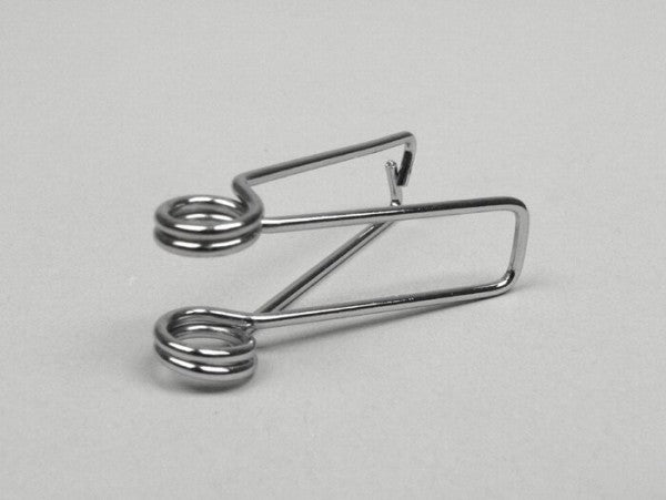 Vespa Wideframe V1-V15 V30-V33 VM1T-VM2T VU1T VN1T-VN2T VL1T-VL3T VB GS150/GS3 Carburettor Flap Return Spring