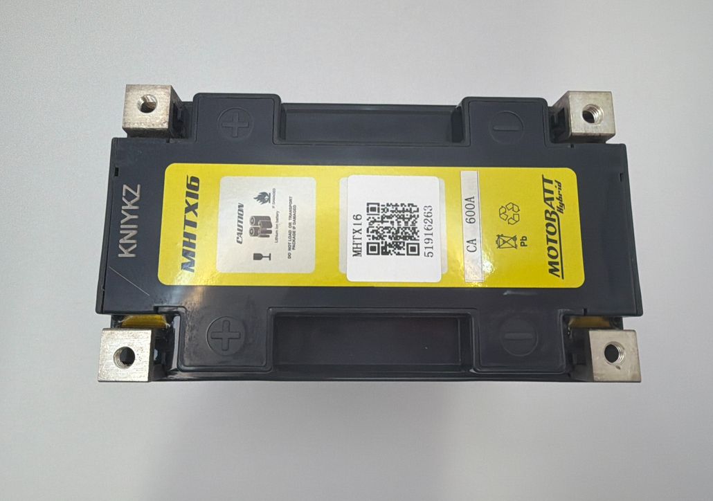 Motobatt Hybrid 12v 12AH Battery MHTX16 Replaces YTX12BS, YTX12, YTX14BS