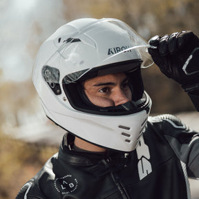 Airoh Connor Motorcycle Helmet - White Gloss ECE 2206