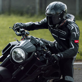 Airoh GP800 Motocycle Helmet - Black Matt ECE 2206