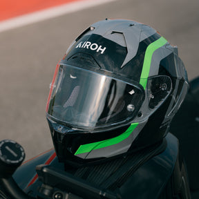 Airoh GP800 Motorcycle Helmet - Competition Green Fluo Gloss ECE 2206