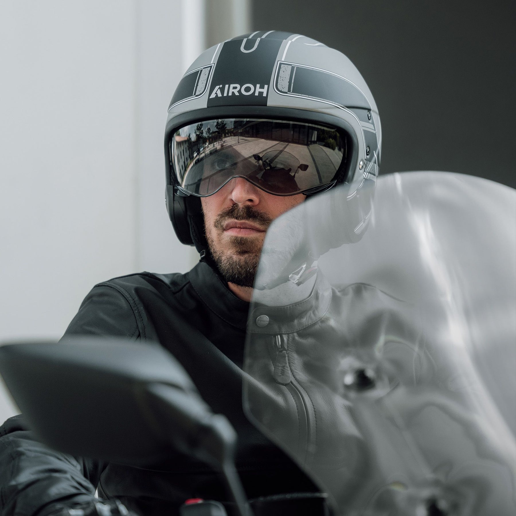 Airoh J110 Motorcycle Helmet - Raster Black Matt ECE 2206