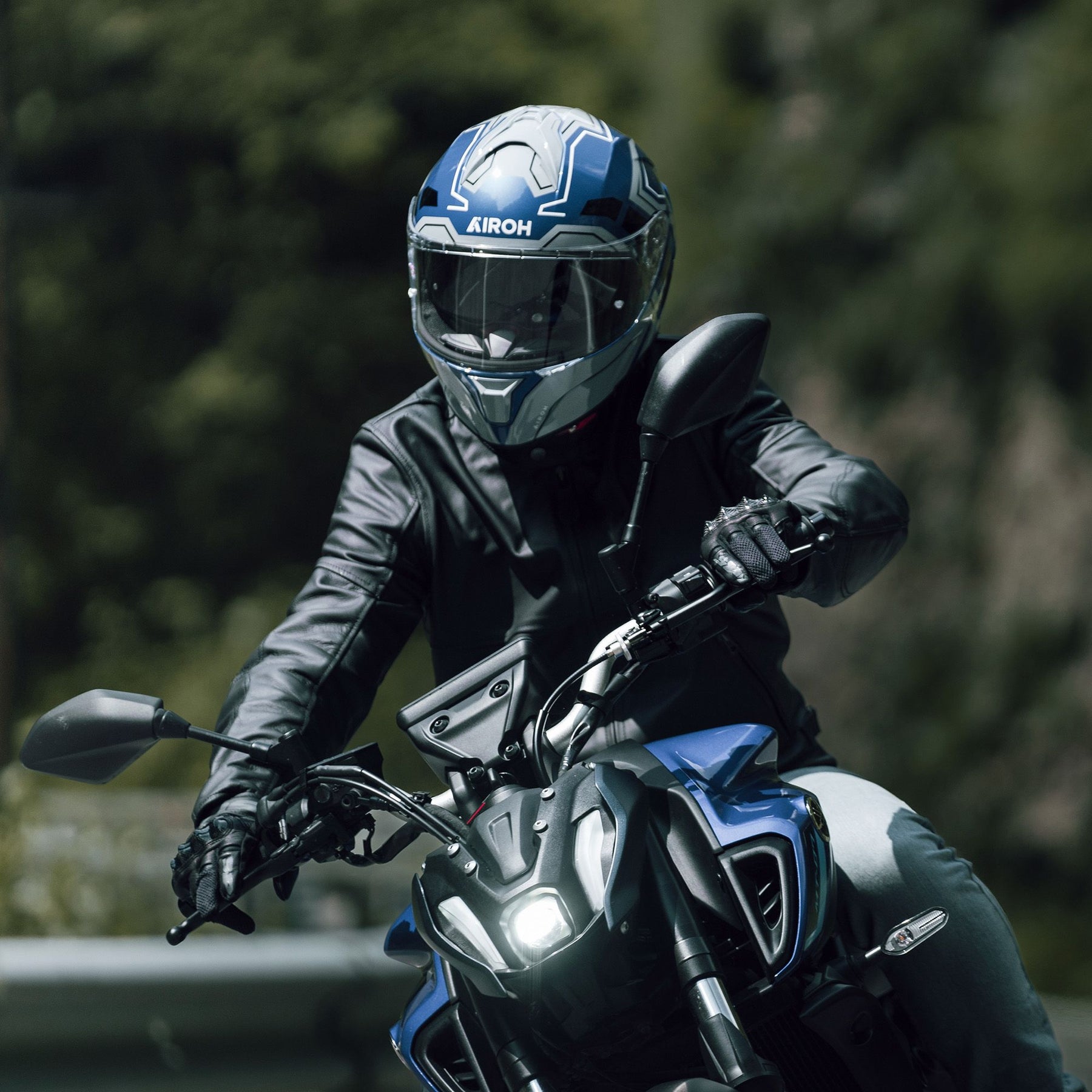 Airoh Spark 2 Motorcycle Helmet - Dart Blue Gloss ECE 2206