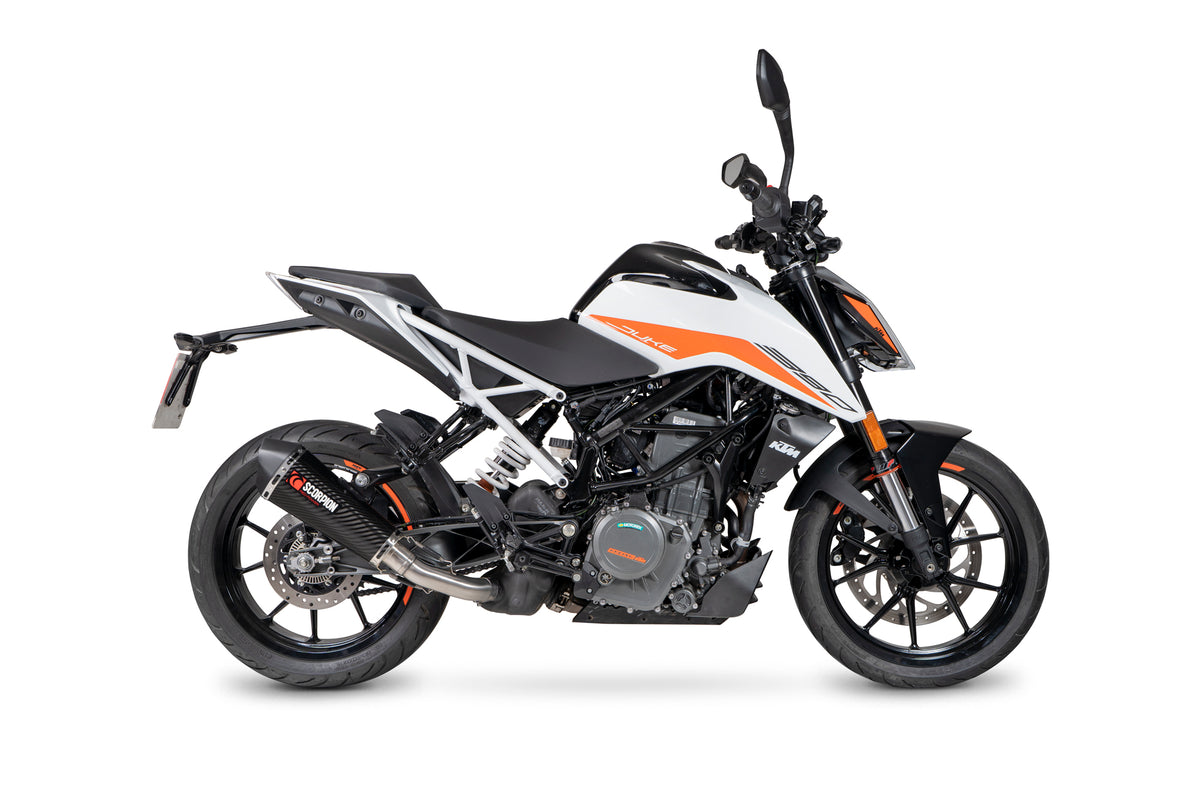 KTM Duke 390 (2021–2023) Scorpion Exhaust Serket Taper Slip-on - Carbon Fibre