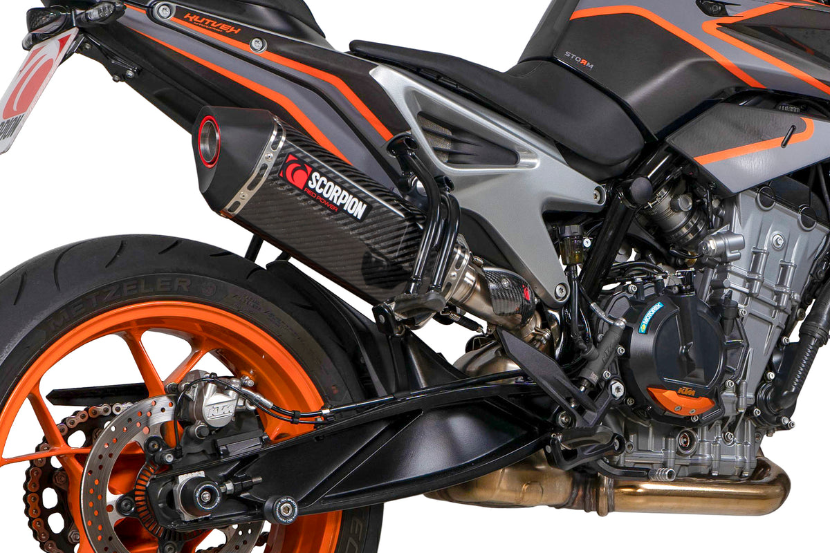 KTM Duke 790 (2022–2025) Scorpion Exhaust Serket Parallel Slip-on - Carbon Fibre