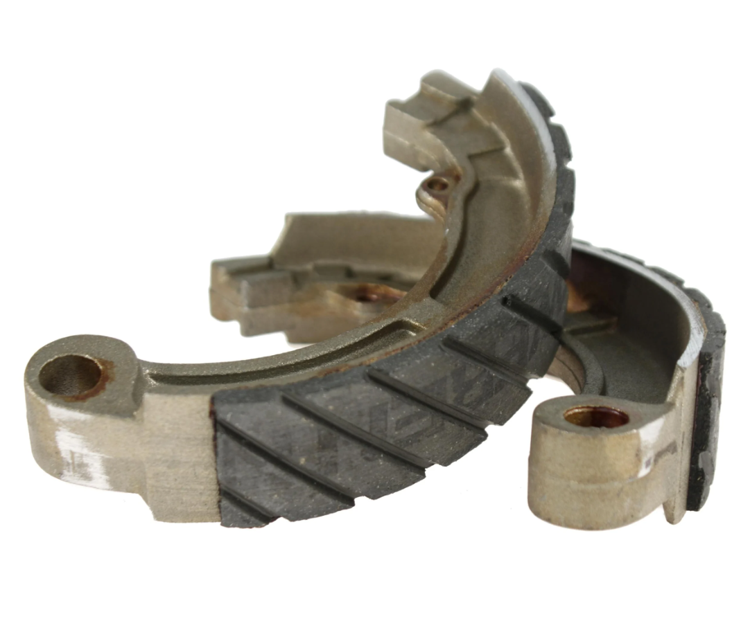 Vespa V50 Special V90 V100 Prim ET3 NEWFREN Anti-Aqua Brake Shoes - Rear