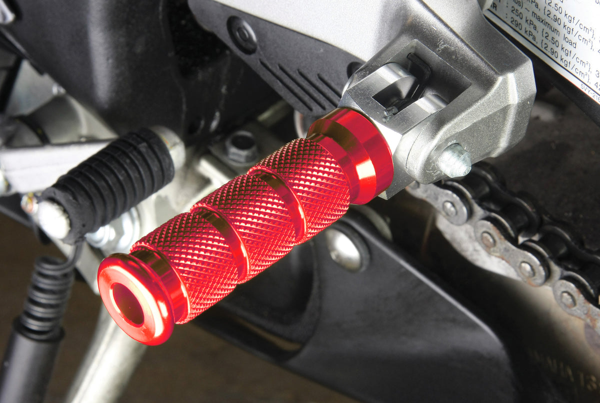 Bike It Suzuki Pillion Motorcycle Round Footpegs Red