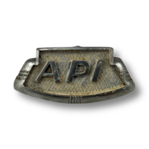 Lambretta SIL API Series 2 Horncover Horncast Badge - Grade B