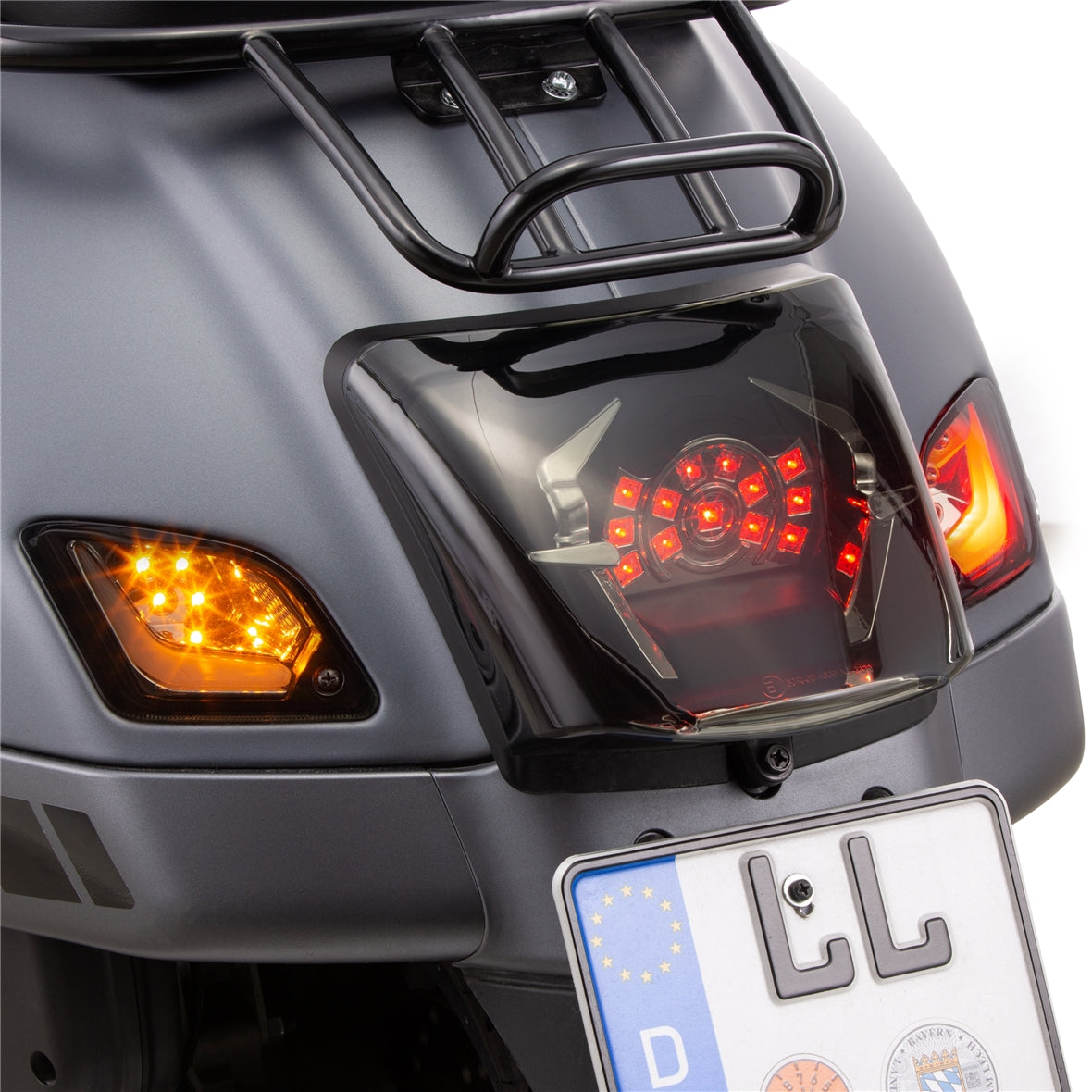 Vespa GTS Super GTV 125-300cc ('14-) SIP LED Indicators with Running Lights